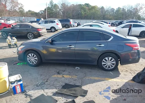 2013 Nissan Altima 2.5 S из США, поврежденный, VIN 1N4AL3AP7DC243601